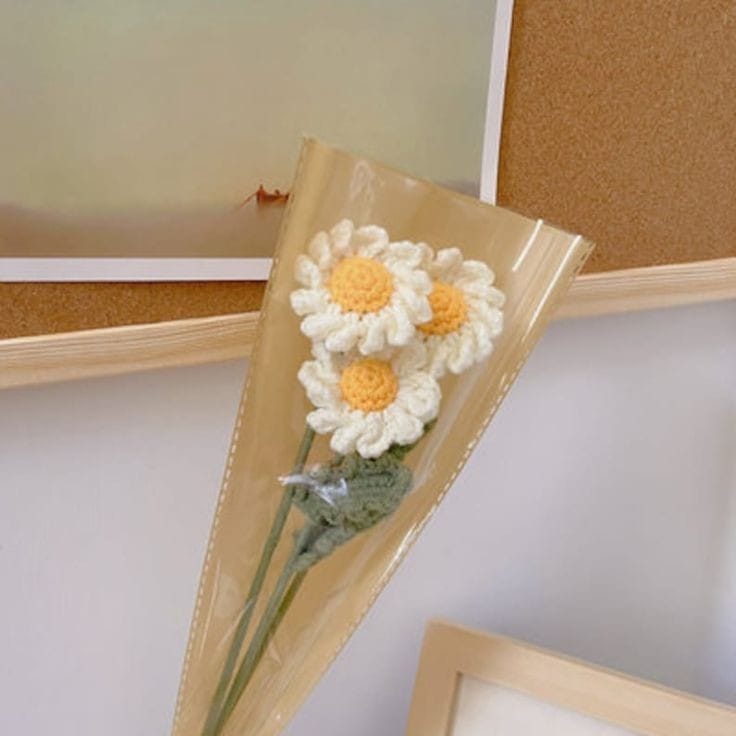 Handcrafted Crochet Daisy for Endless Delight