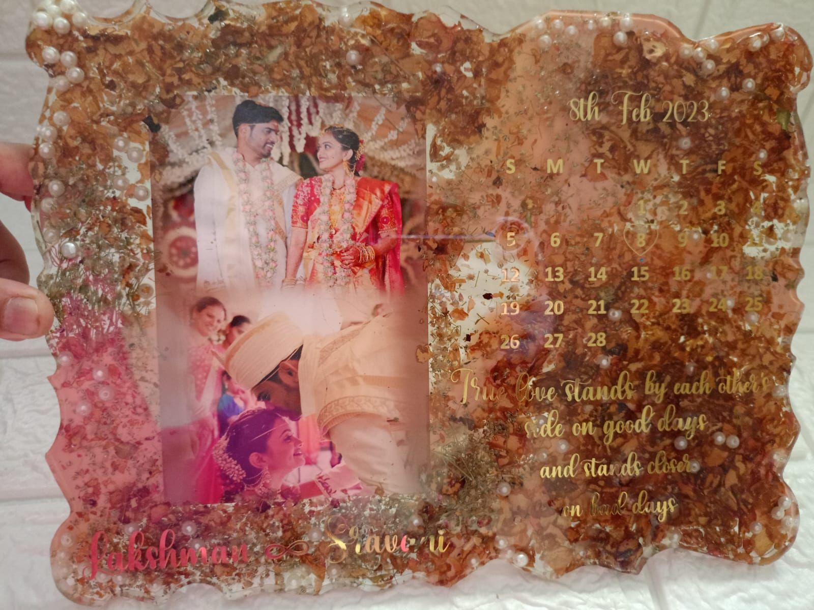 Graceful Resin Varmala Preservation Photo Frame