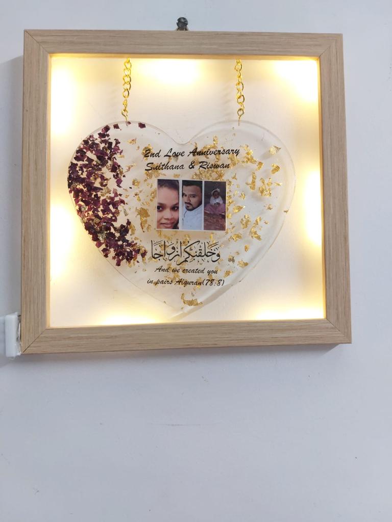 Whispering Roses: Personalized Resin Hanging Heart Frame with Preserved Petals