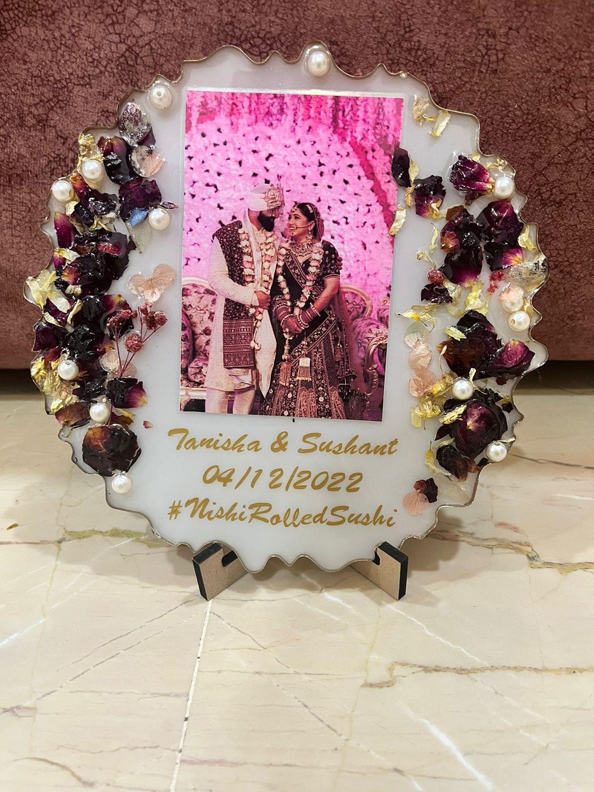 Blossom Elegance varmala preservation Resin Rose Frame