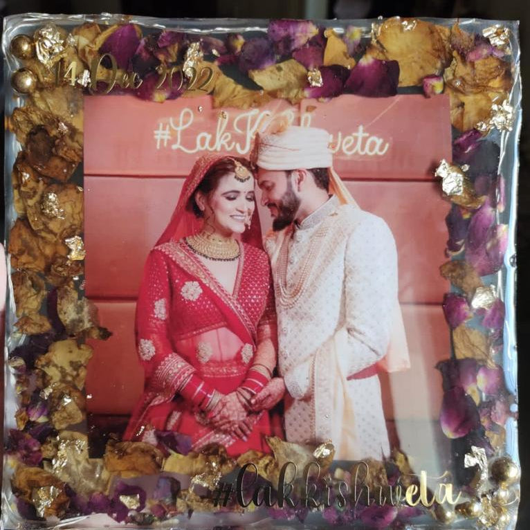 Captured Love Square Block Varmala Preservation with Couple Picture