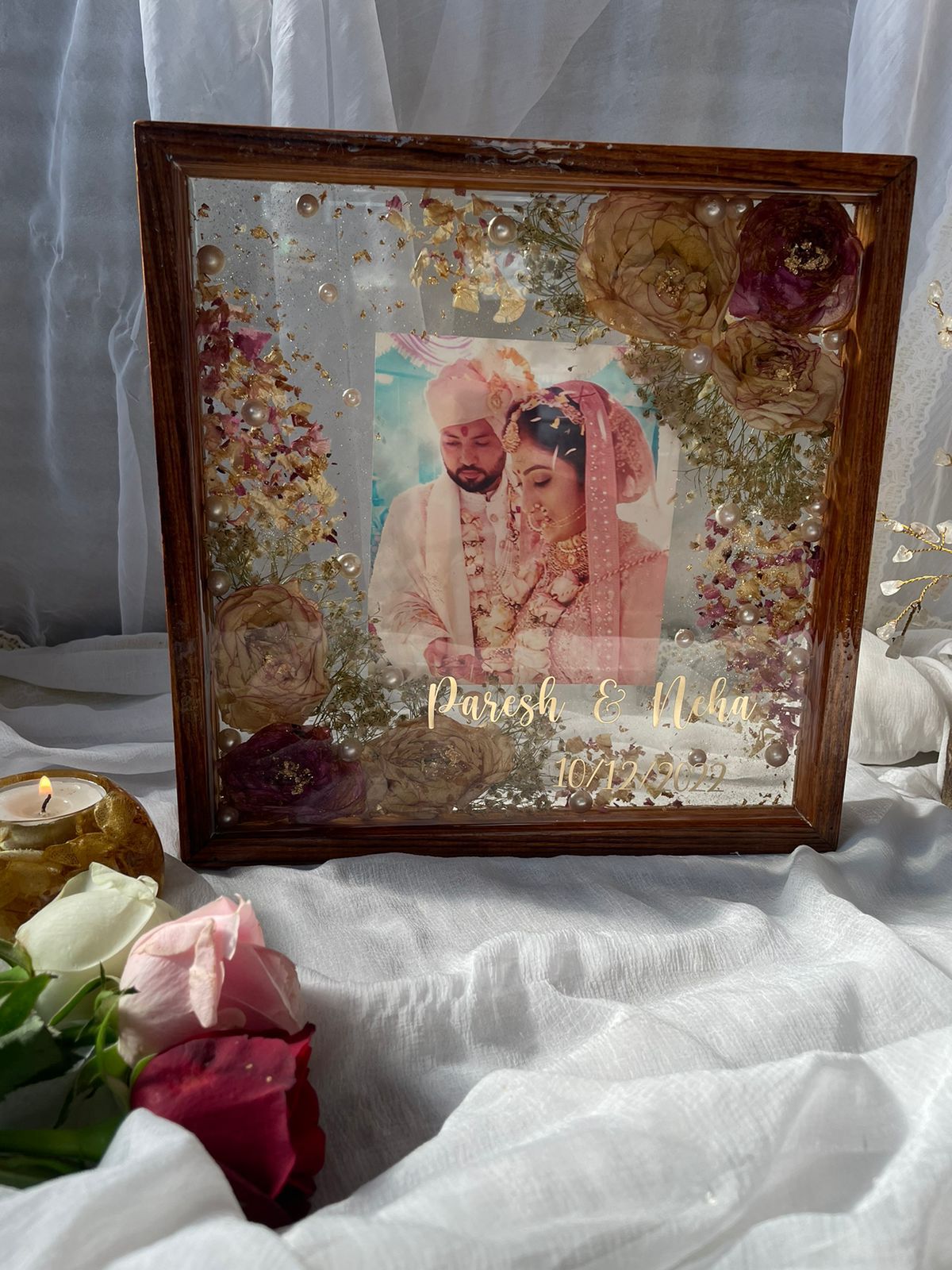 Resin Wedding Varmala Preserved in Wooden Frame – Artsty