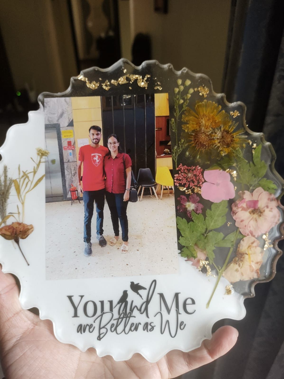 Light-Up Zigzag Frame with Couple's Photograph