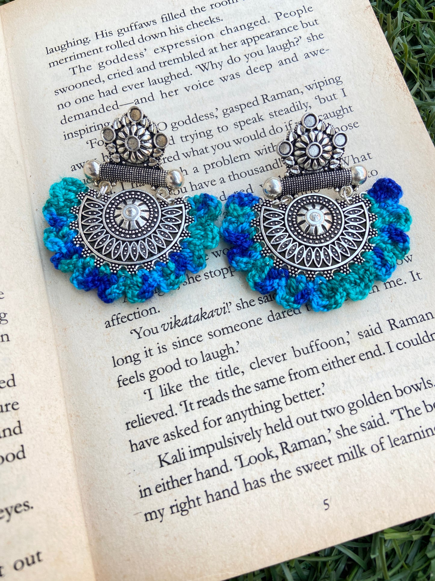 Albeli Crochet Oxidized Earring