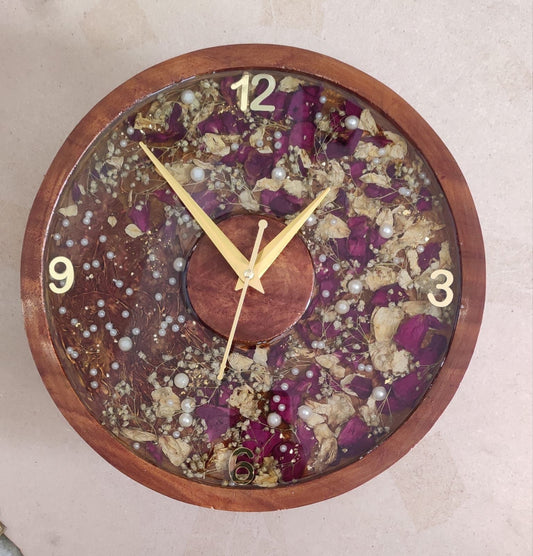 Rustic Floral Resin Wall Clock