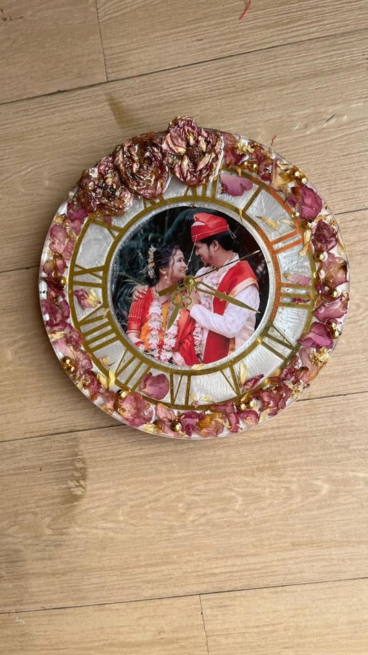 Personalized Resin Clock with Photo & Preserved Flowers