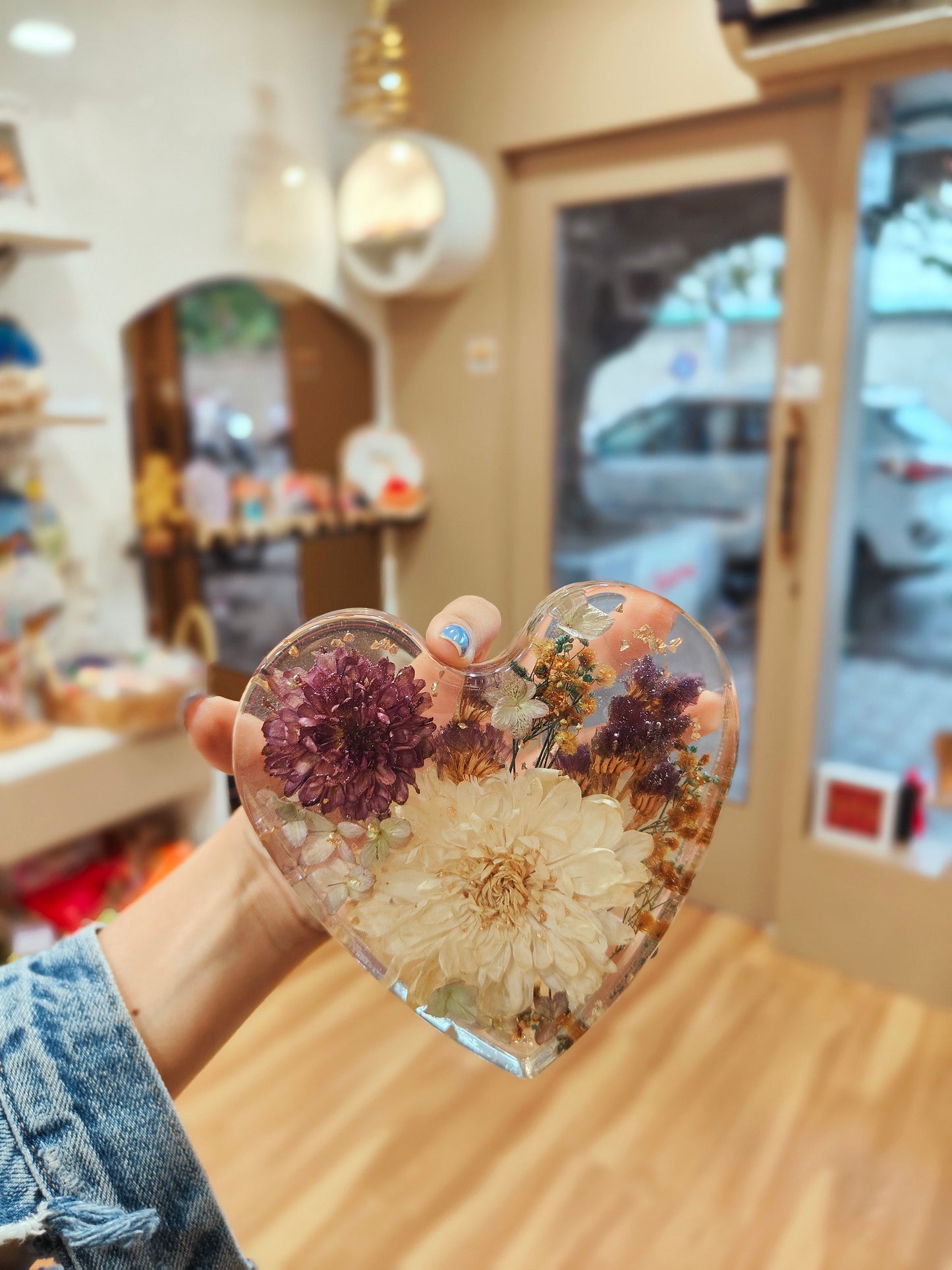 Flower Preservation Unique Custom Made Giant Resin Heart Fairy Light Decor Personalised
