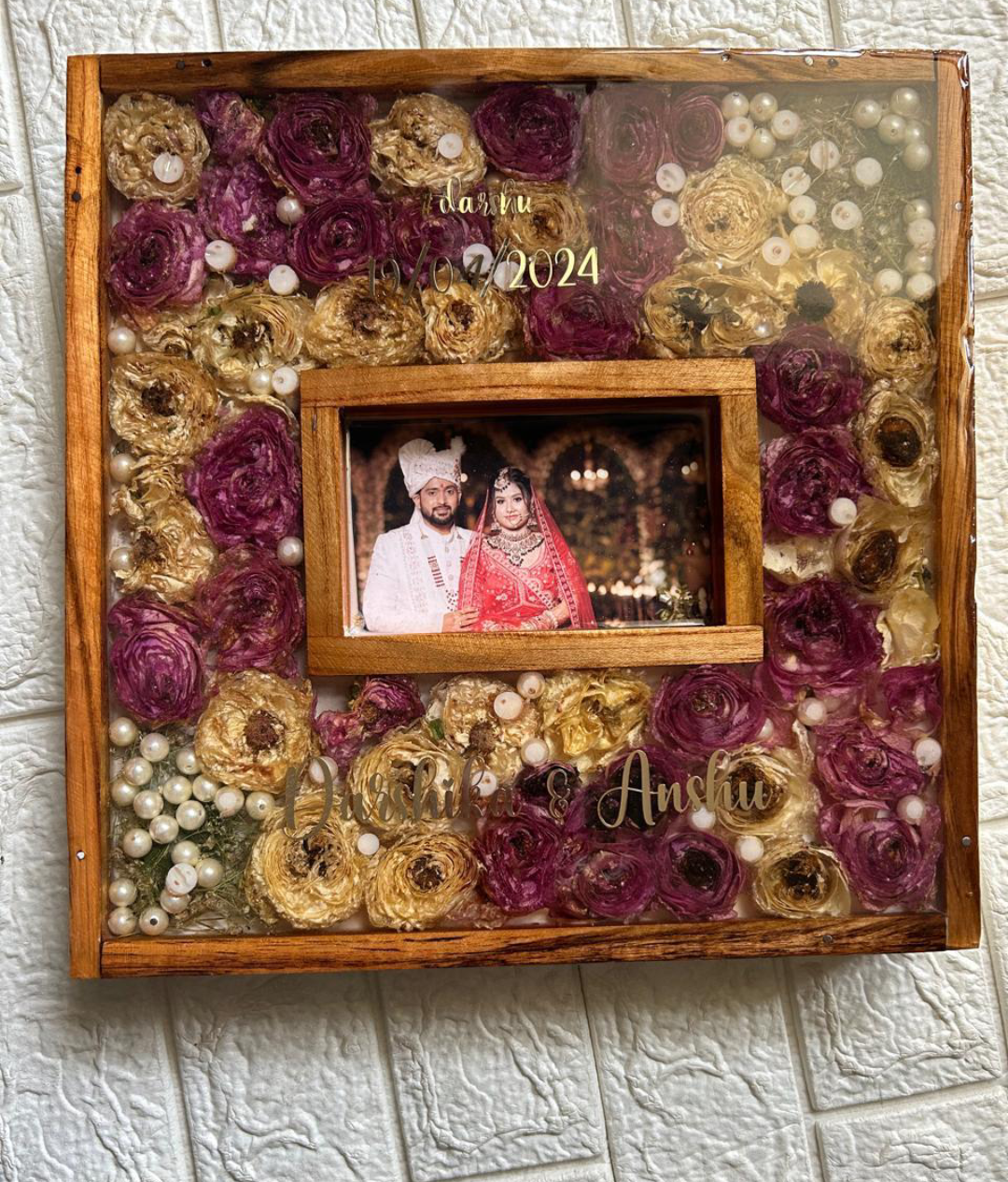 Eternal Garland resin Frame