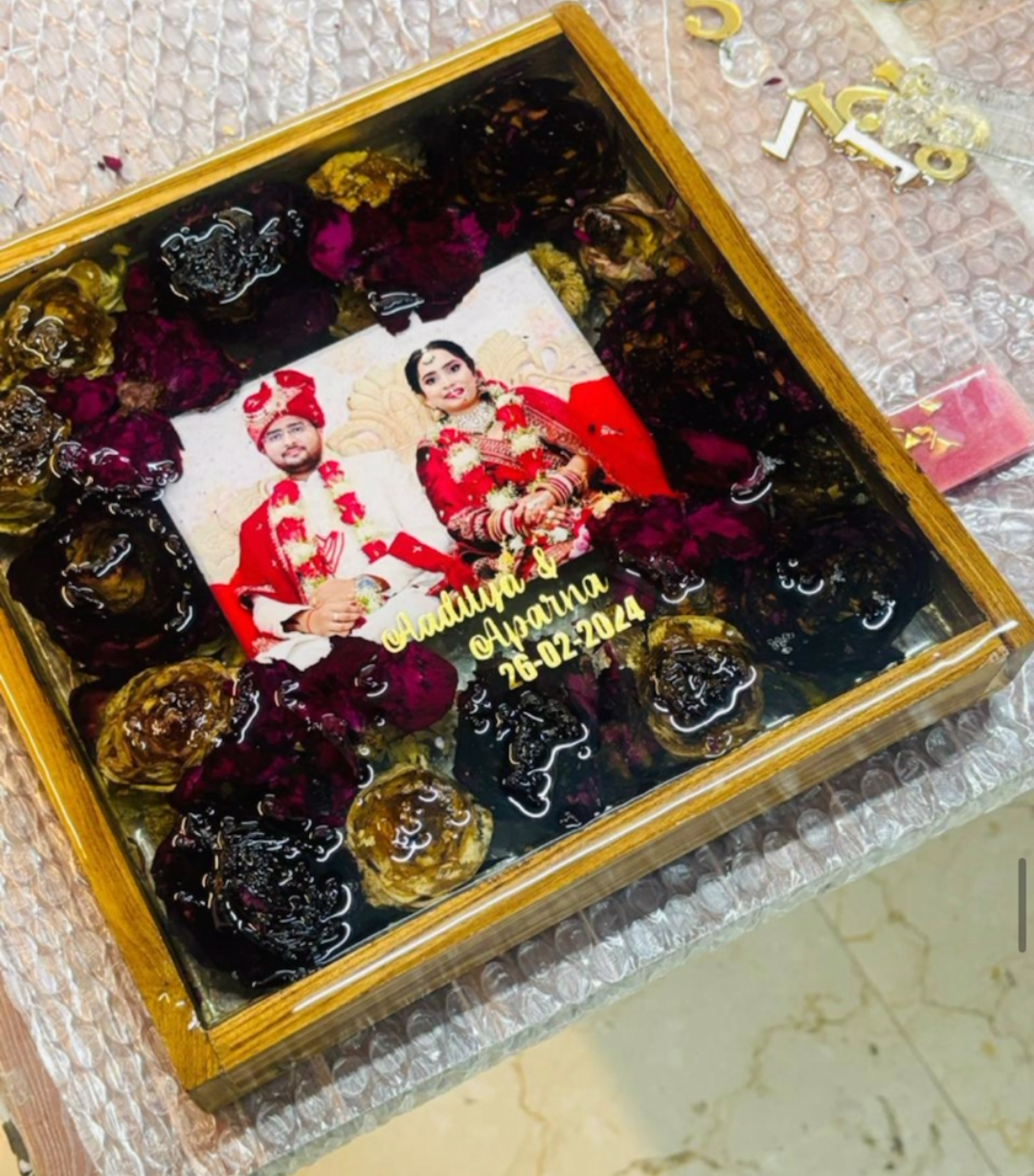 Varmala Frame Voyage Vignette Box