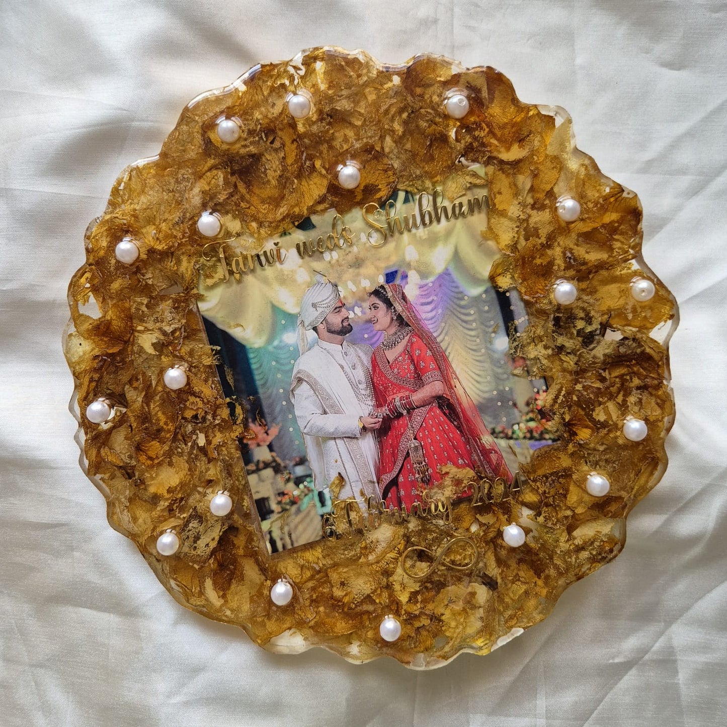 Circularis varmala preservation Resin Frame
