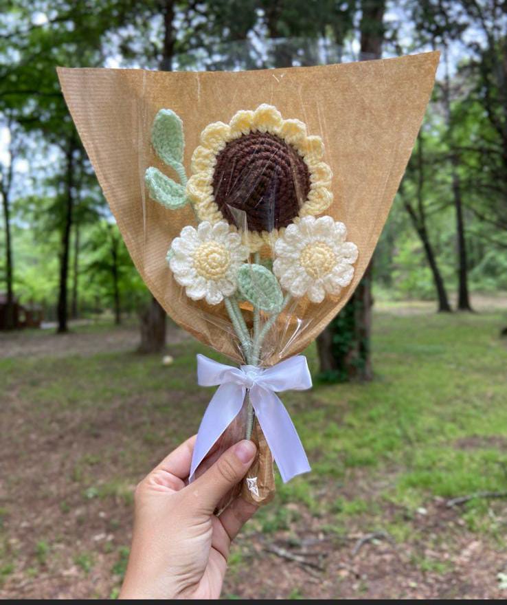 EverBloom Bouquet flower crochet