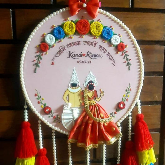 Artisan Embrace Embroidery Hoop String art