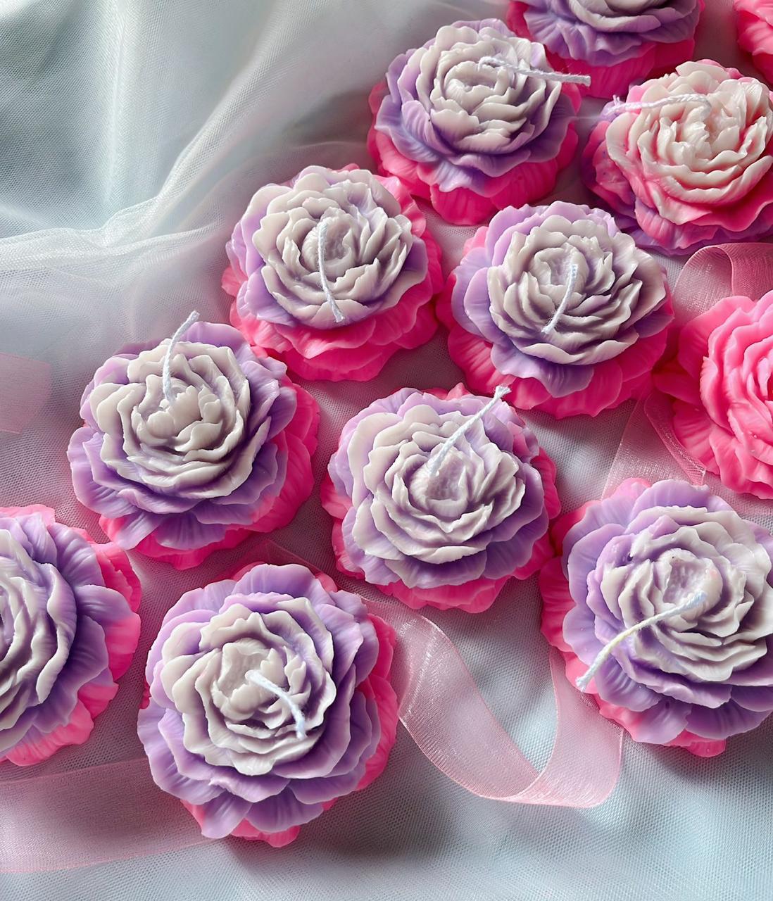 Rosé Petal Glow Candle