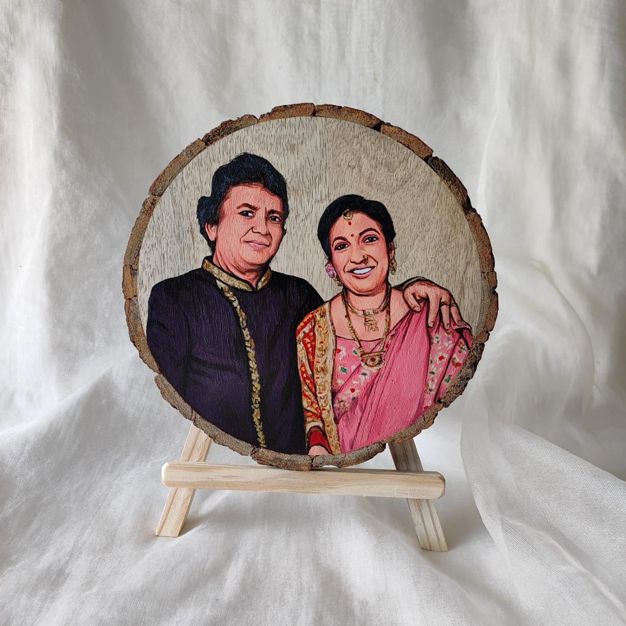 Enamored Essence Handpainted Couple Discs