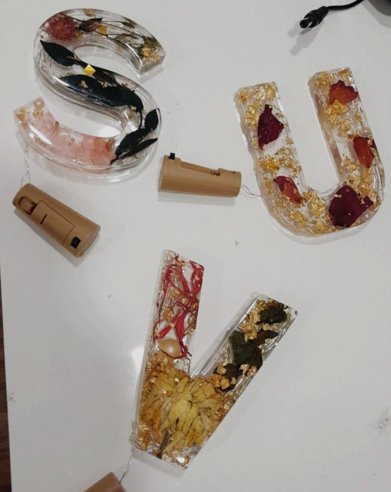 IllumiBlooms: LED Resin Flower-Preserved Alphabet Letters