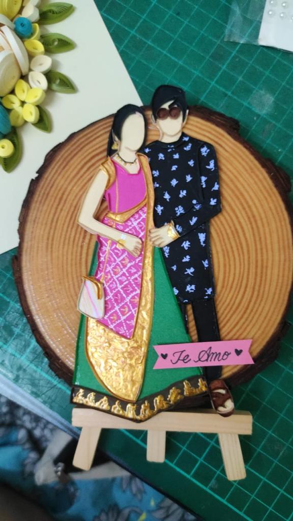 Paper Quilling Portrait on Wooden Slice