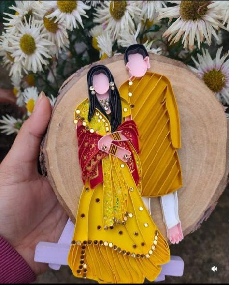 Paper Quilling Portrait on Wooden Slice