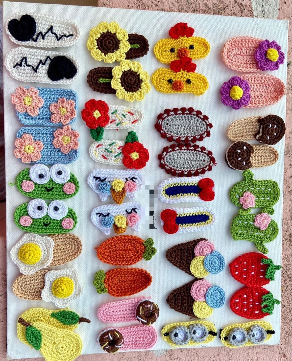 Craft with Class: Explore Our Crochet Clips – Artsty