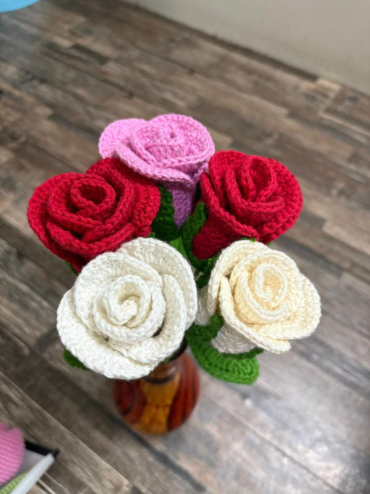 Golden Bloom Crochet Bouquet