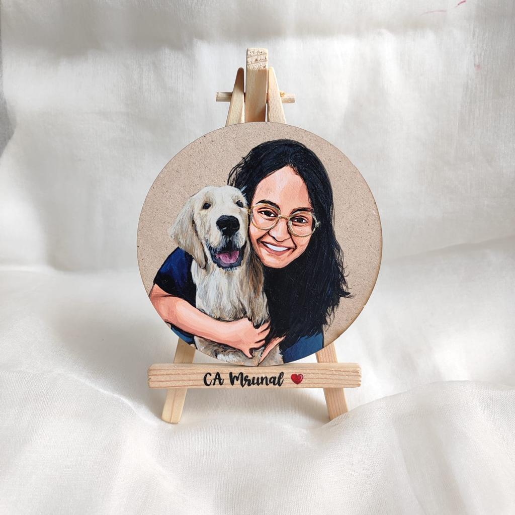 Petite Pet Portraits: Captivating Hand-Painted Artwork in a Compact Size
