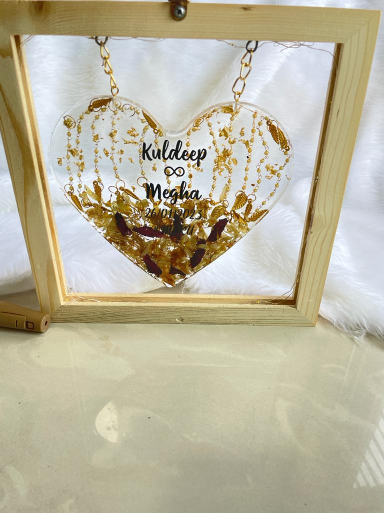 Kalira Treasures: Resin Hanging Heart Frame with Preserved Bridal Kaliras and Custom Couple's Name