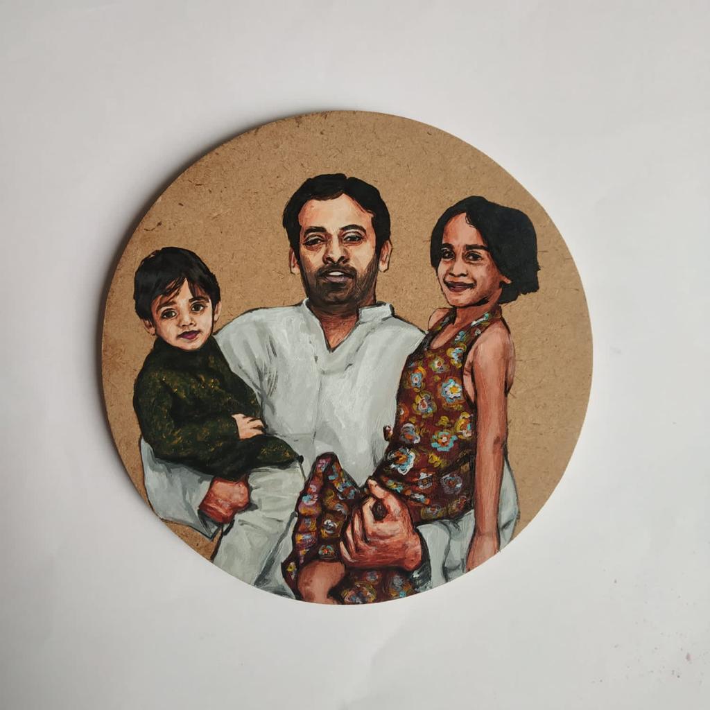 Joyful Trio: Expressive 6-Inch MDF Hand Painting Showcasing Three Individuals