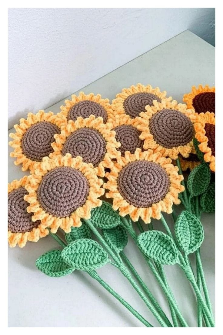 Blossoming Elegance: Artistry of Handcrafted Crocheted Sunflowers