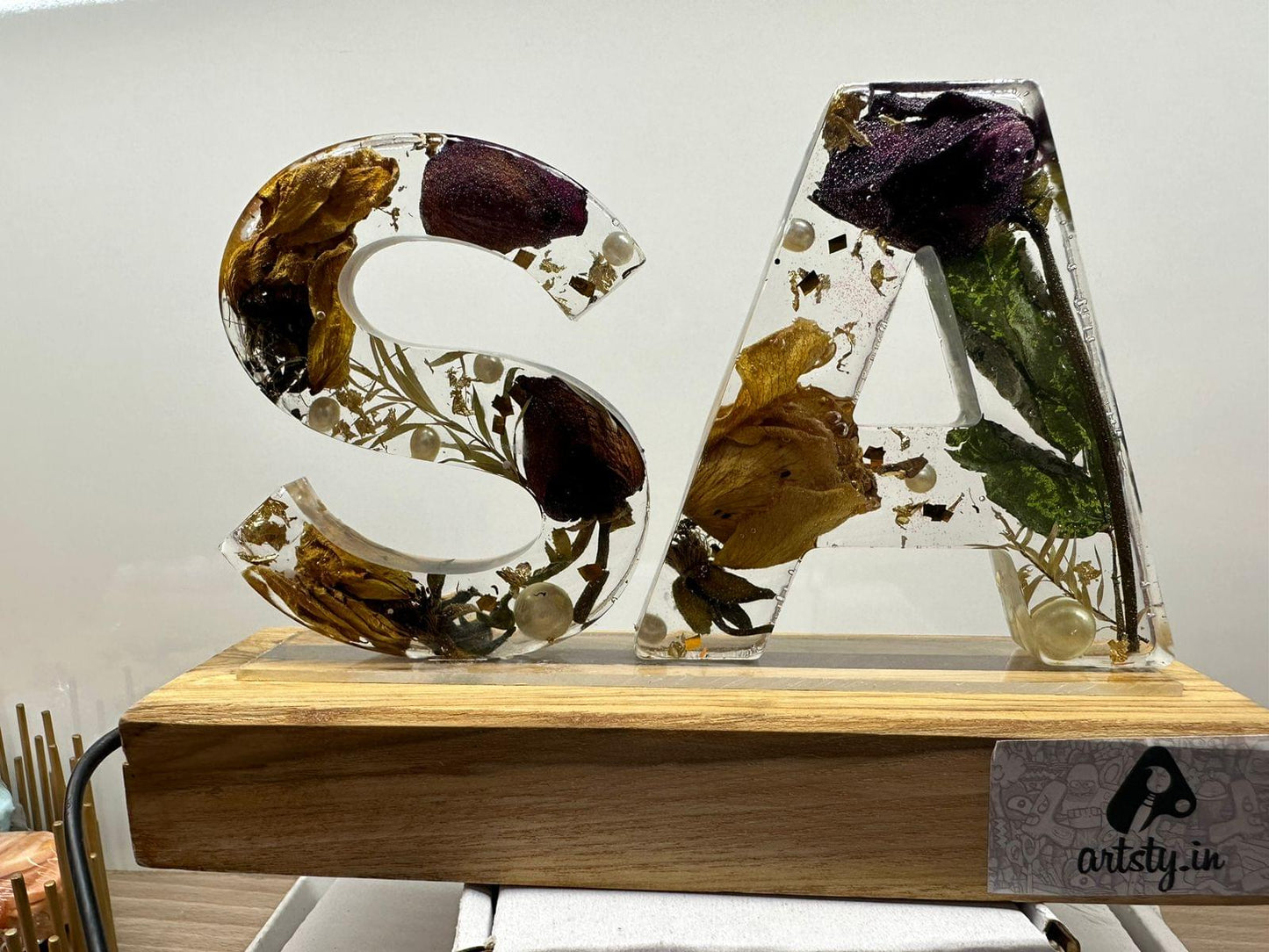 Bloomed Initial Affair: Resin Flower Preserved Letter Initials