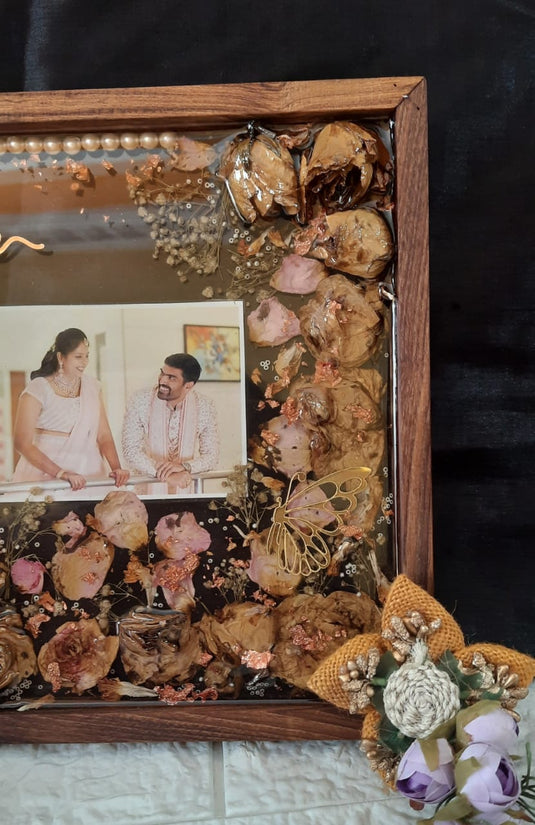 Eternal Bonds Resin Preserved Varmala Flowers in a Timeless Wooden Frame with Couples' Pictures