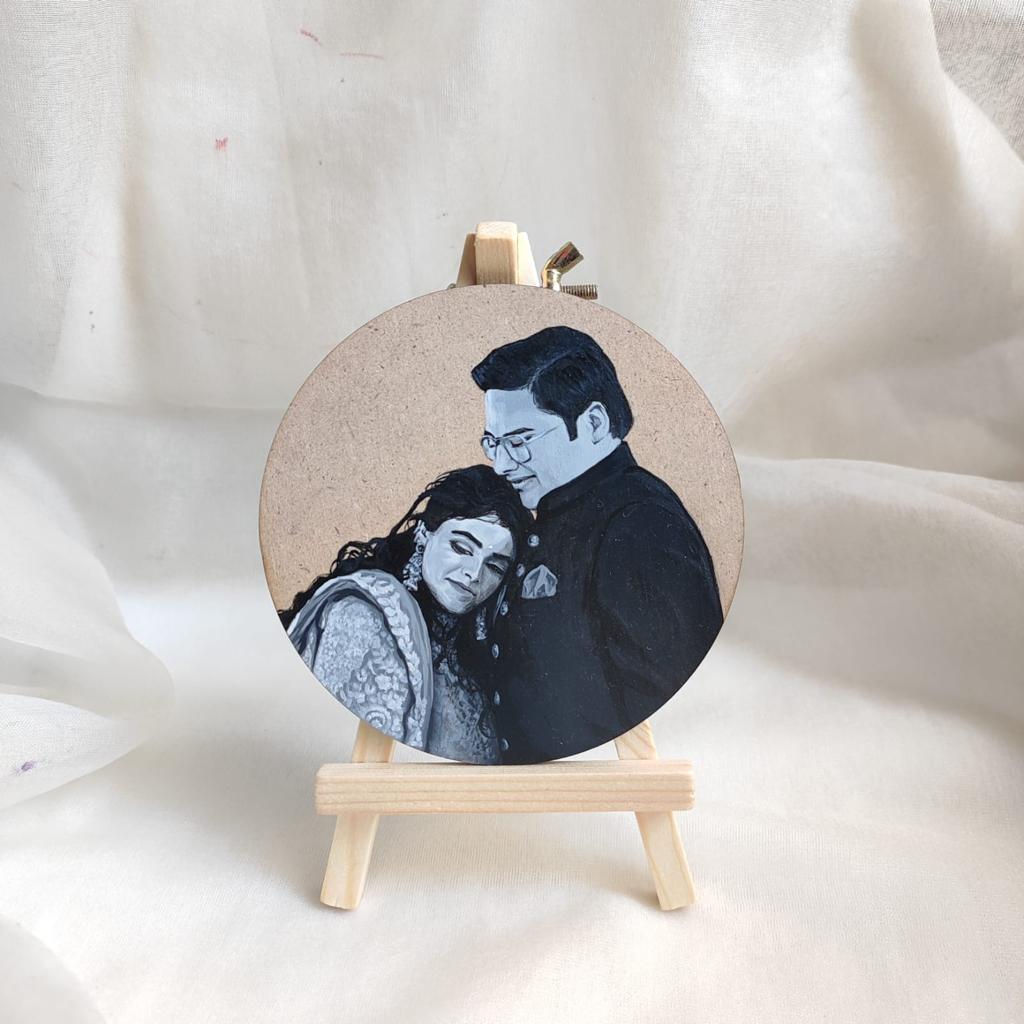 Minimalist Bliss: Black and White Hand-Painted Couple Portrait on MDF Base