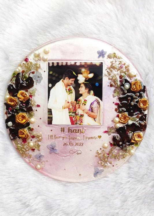Eternal Love Resin Frame – Personalized Wedding Keepsake