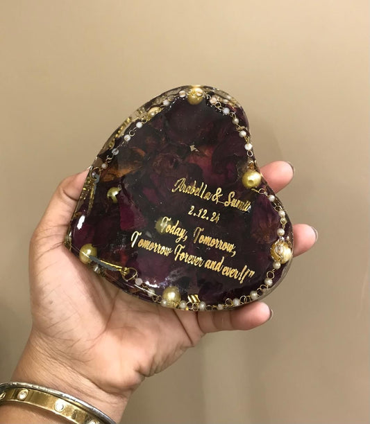 Personalized Resin Heart Keepsake with Preserved Flowers & Text