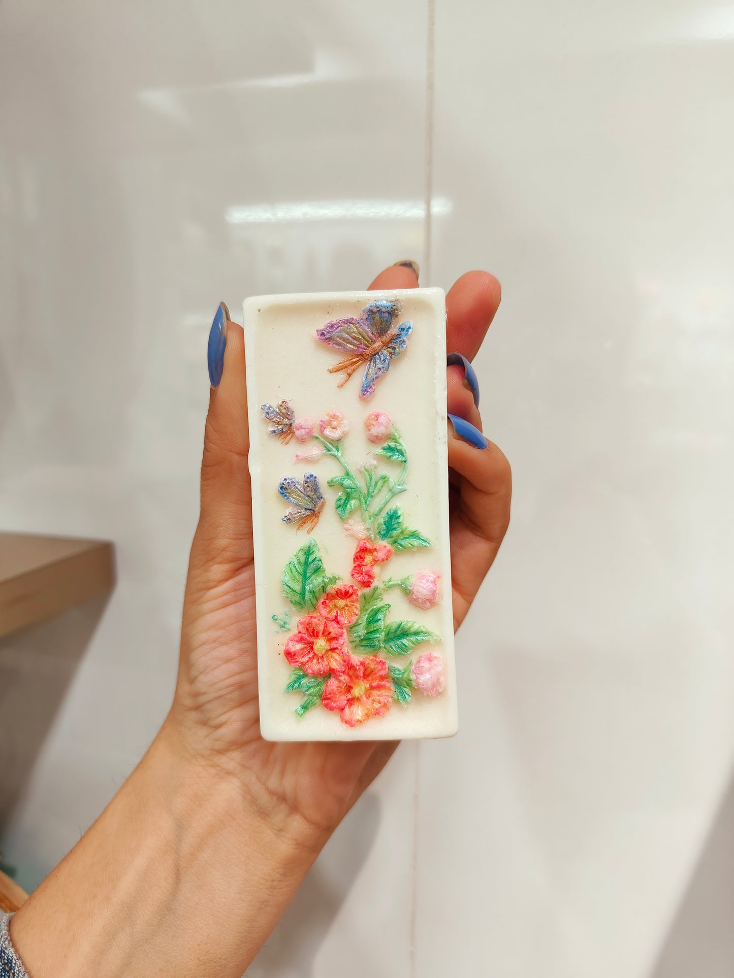Lanting Flower Handmade Soap