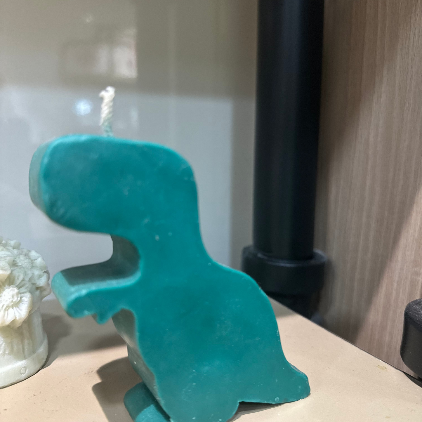 Sculpted Serenity Candle