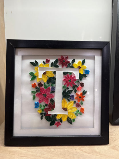 T ALPHABET QUILLING