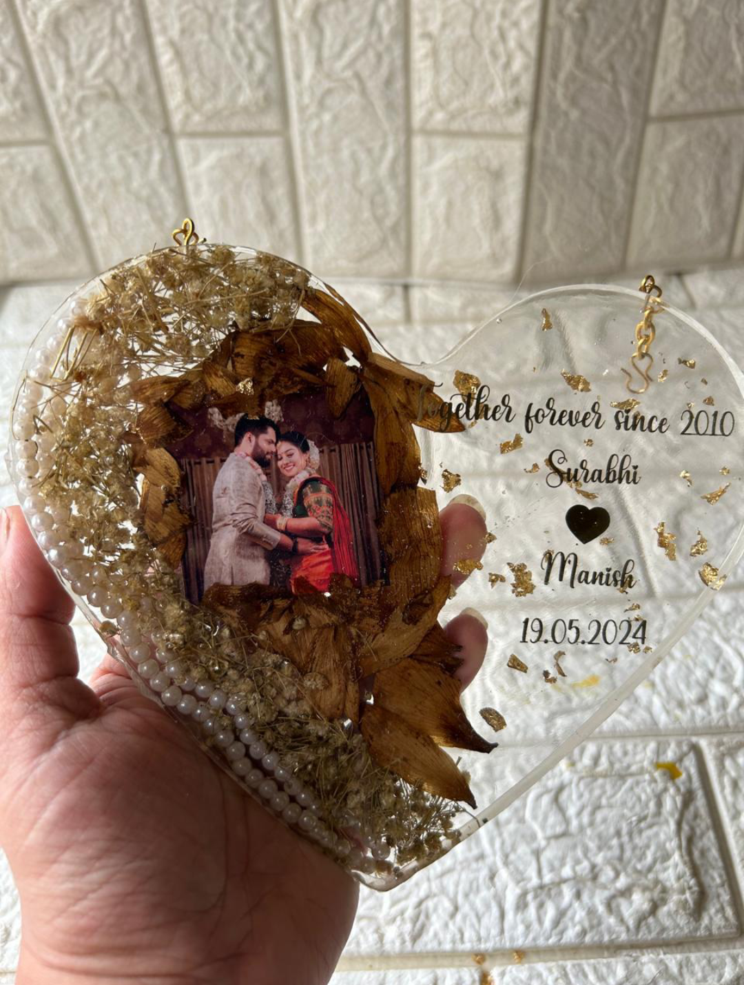 Golden Bond" Heart Resin Frame