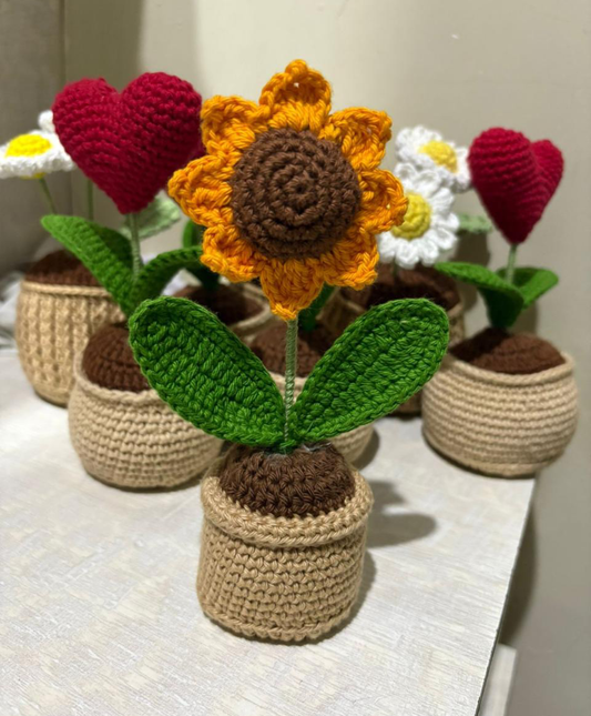 Crochet Sunflower Pot