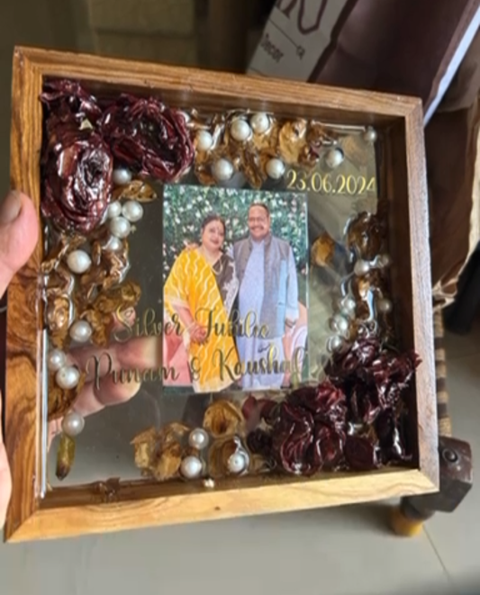 Varmala Preservation Frame with Photo and Date