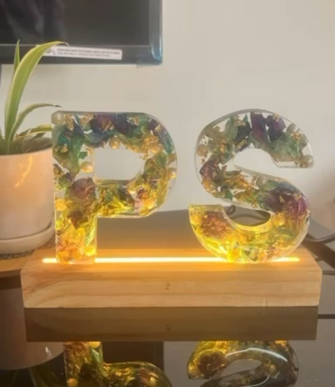 PS Initial Resin Keepsake Set