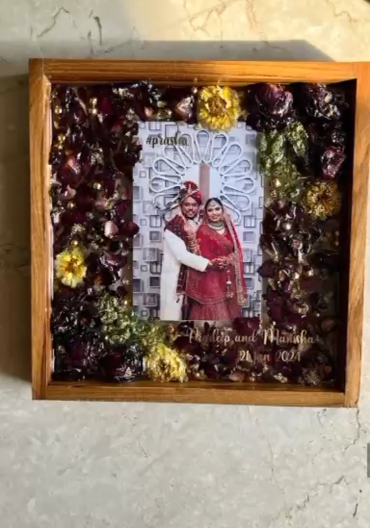 Varmala Preservation Frame