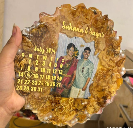 Calendar Moment Resin Plaque