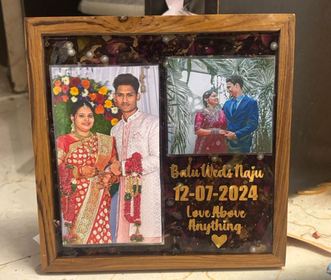 Double Moment Shadow Box