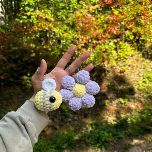 BlossomBee Harmony crochet keychain