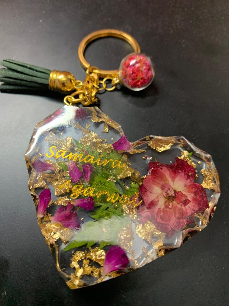 Joyful Trinket: Playful Heart-shaped Resin Keychain