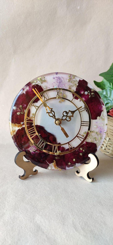 Blooming Hours Floral Resin Table Clock
