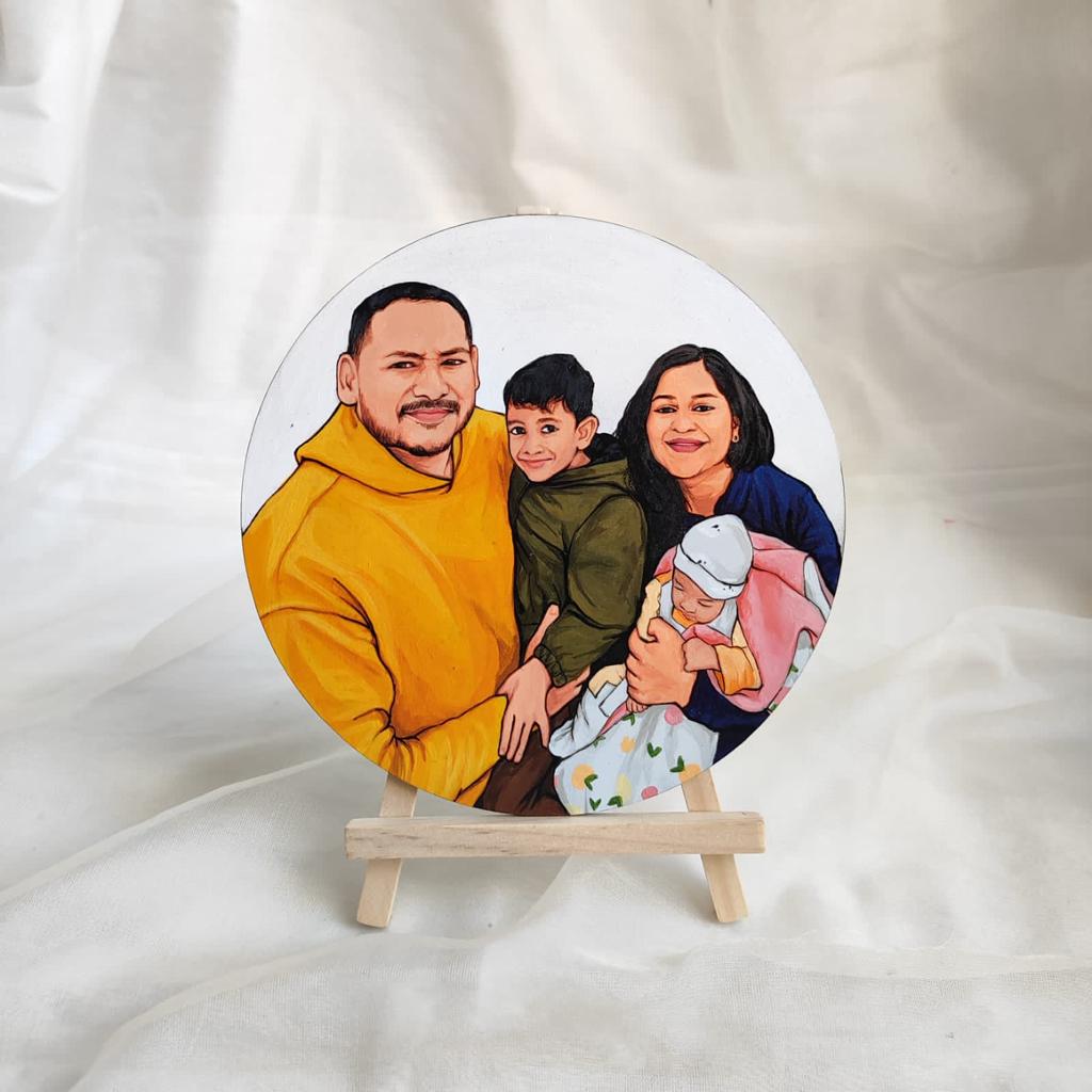 Wholeness in Round: Round MDF Base Painting Showcasing a Family of Four