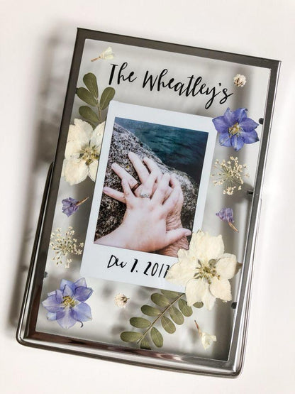 Timeless Blossoms Vintage Golden Frames